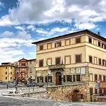 La Piazza - Con Vista *