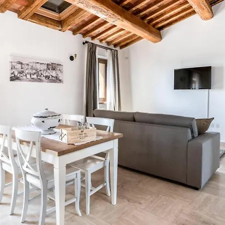 Apartment La Piazza - Con Vista Sinalunga