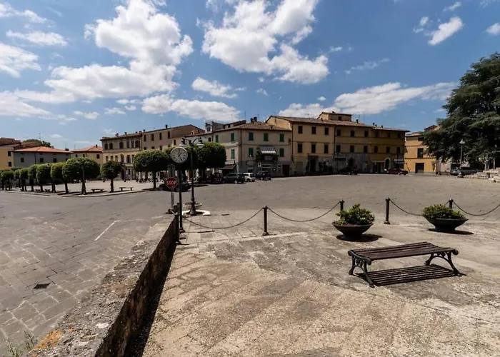 La Piazza - Con Vista